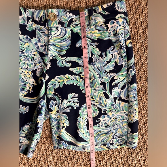 LILLY PULITZER | LP Shorts Size 0 - Picture 13 of 13